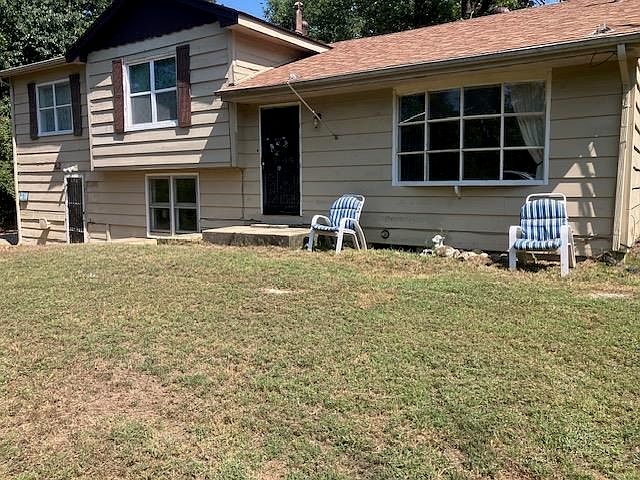1st image of 82 Topez Dr