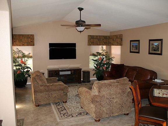4th image of 5752 W Cinnabar Ave