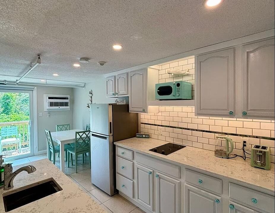 1st image of 141 Main Street #23