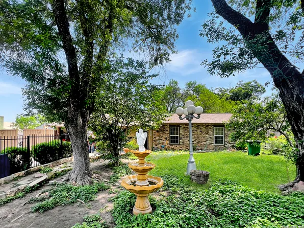 4203 AVENIDA PRIMA ST, San Antonio, TX 78233