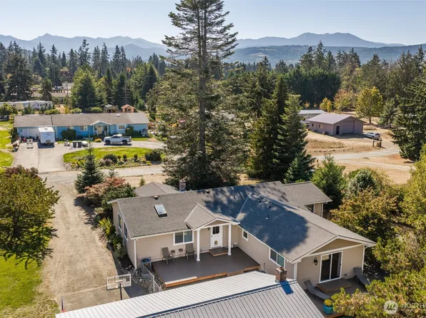 160 Lorraine Drive, Sequim, WA 98382