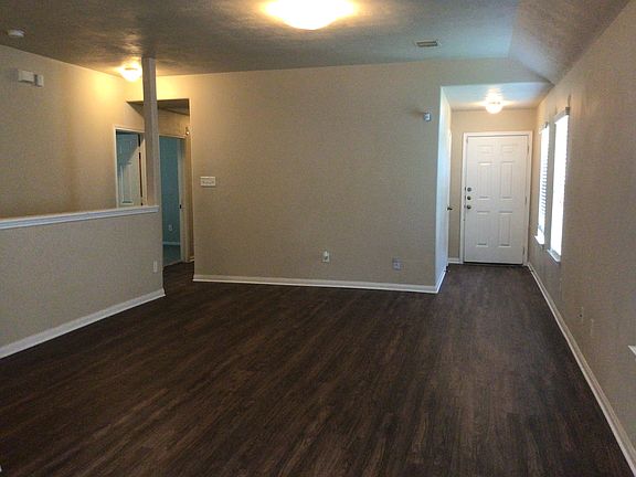 2nd image of 22266 Doubletree Park Dr