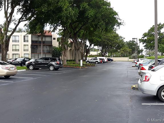 2nd image of 6751 N University Dr APT 124