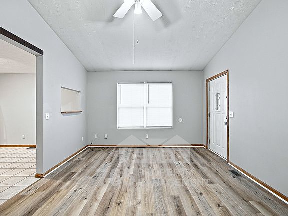 5th image of 1214 S 3rd St APT B