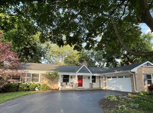 441 Highland Ave, Crystal Lake, IL 60014