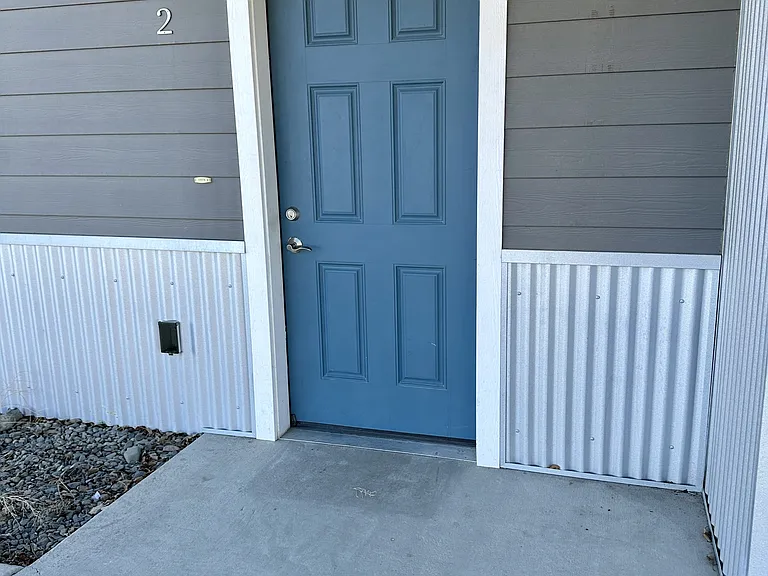 1220 Linden St #2 — Photo 2