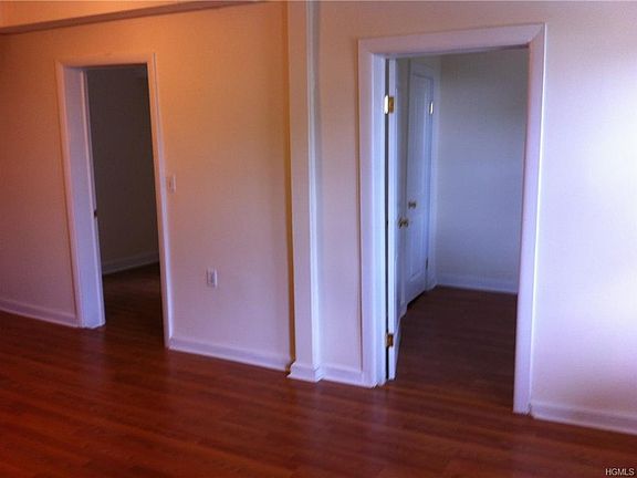 2nd image of 30 Clinton St APT 1
