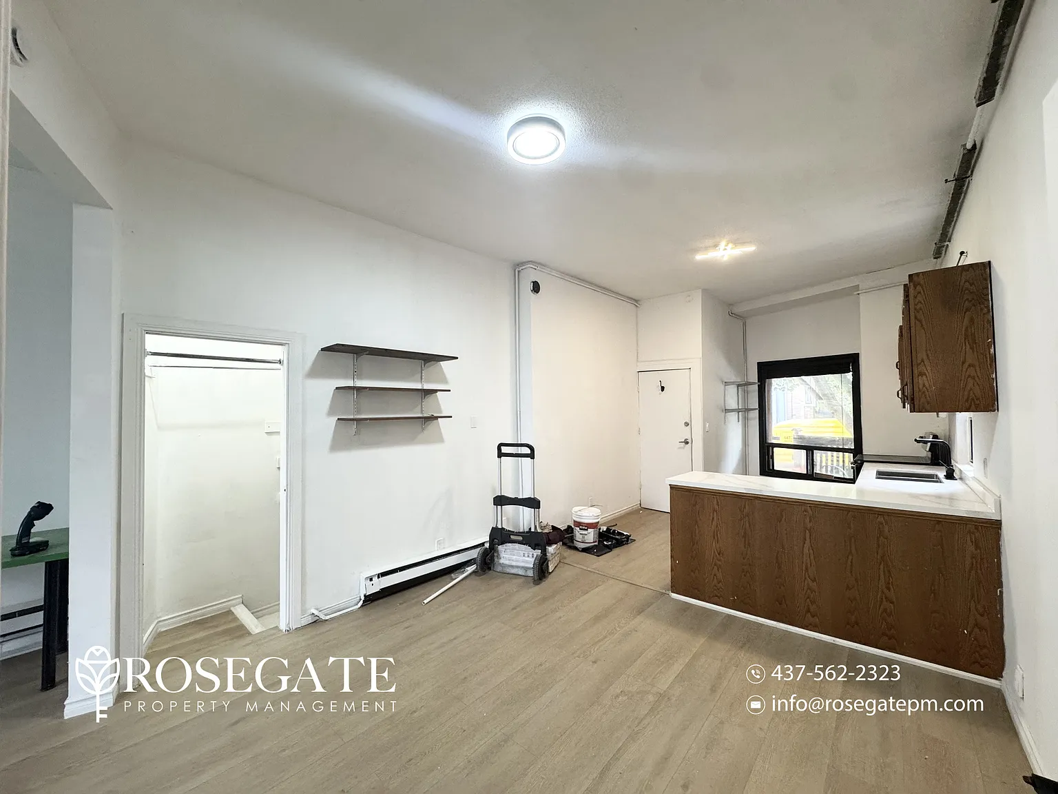 493 Indian Grove Toronto — Photo 4