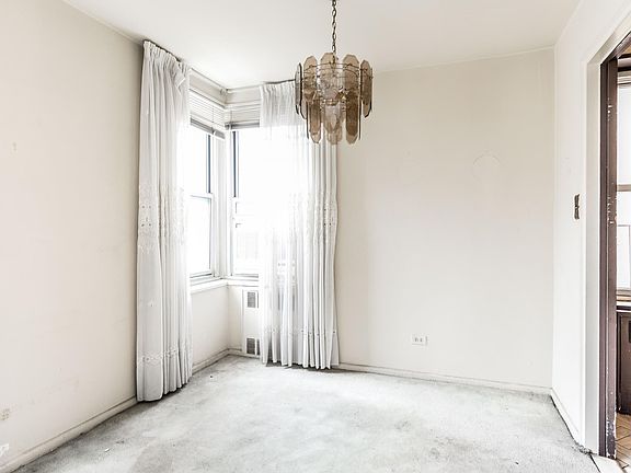 4th image of 20920 18th Ave APT 4A