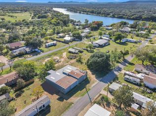 Apache Dr, Burnet, TX 78611