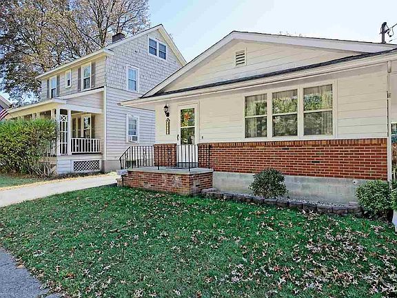 2nd image of 442 Marshland Ct