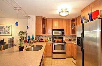 3rd image of 3775 Geogia St #104