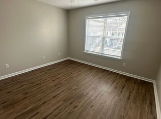 4633 McClelland Dr UNIT 204, Wilmington, NC 28405