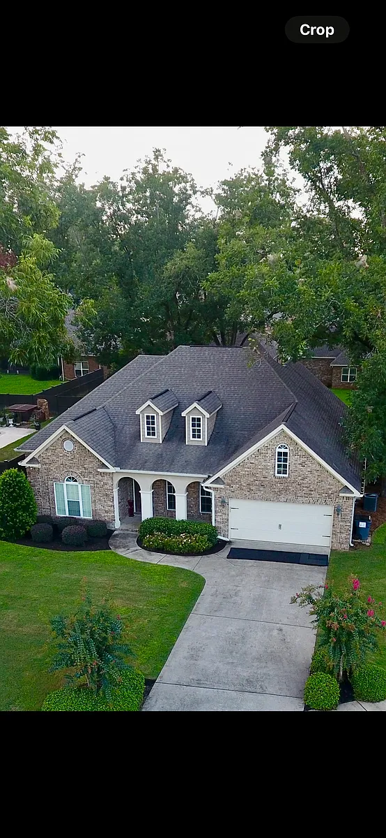 Building Photo - 208 Red Hawk Point