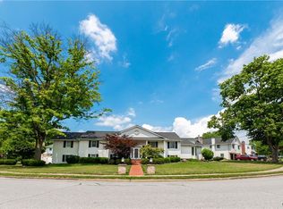 765 Wayne Cir, Emmaus, PA 18049