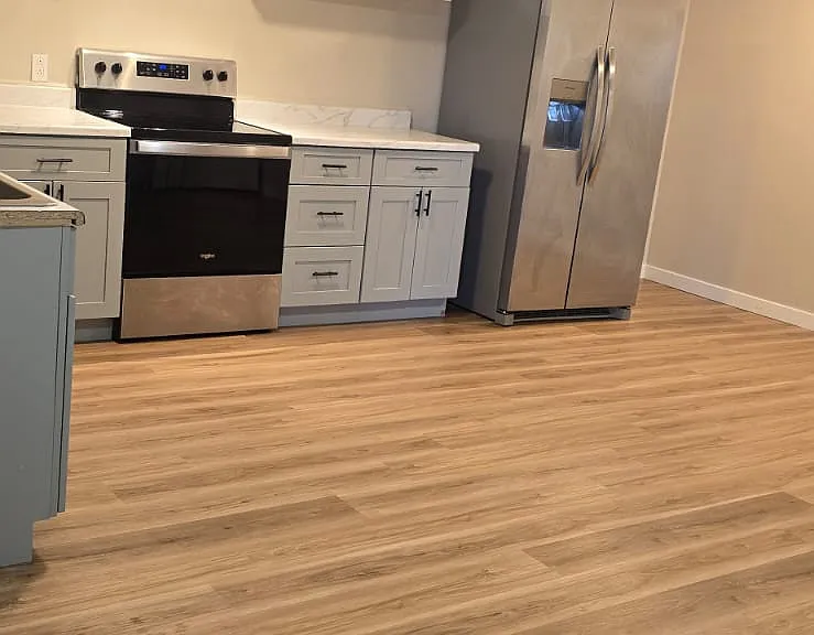 192 Beacon Hill Dr #B — Photo 2