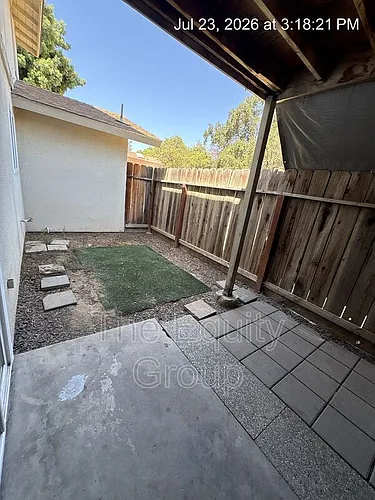 809 Monarch Cir #2 Photo 1