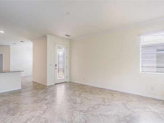 2nd image of 2324 Starwood Ct