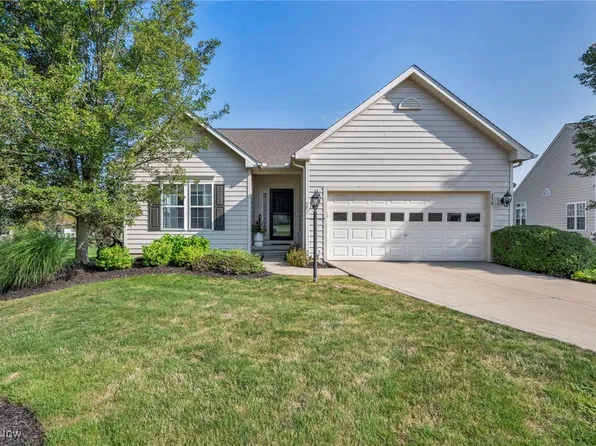 278 Deep Creek Cir, Northfield, OH 44067