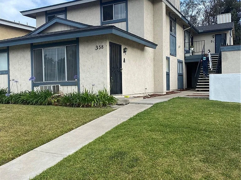 338 E Meats Ave — Photo 2