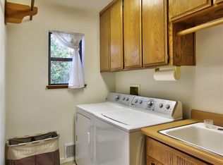 7660 Kreth Rd, Fair Oaks, CA 95628