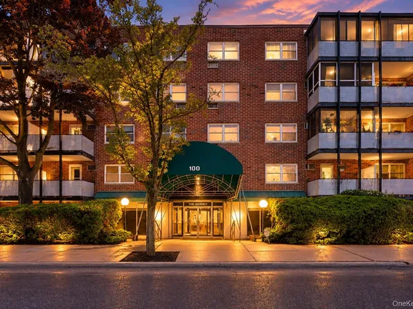 100 Lincoln Avenue #3D, Mineola, NY 11501