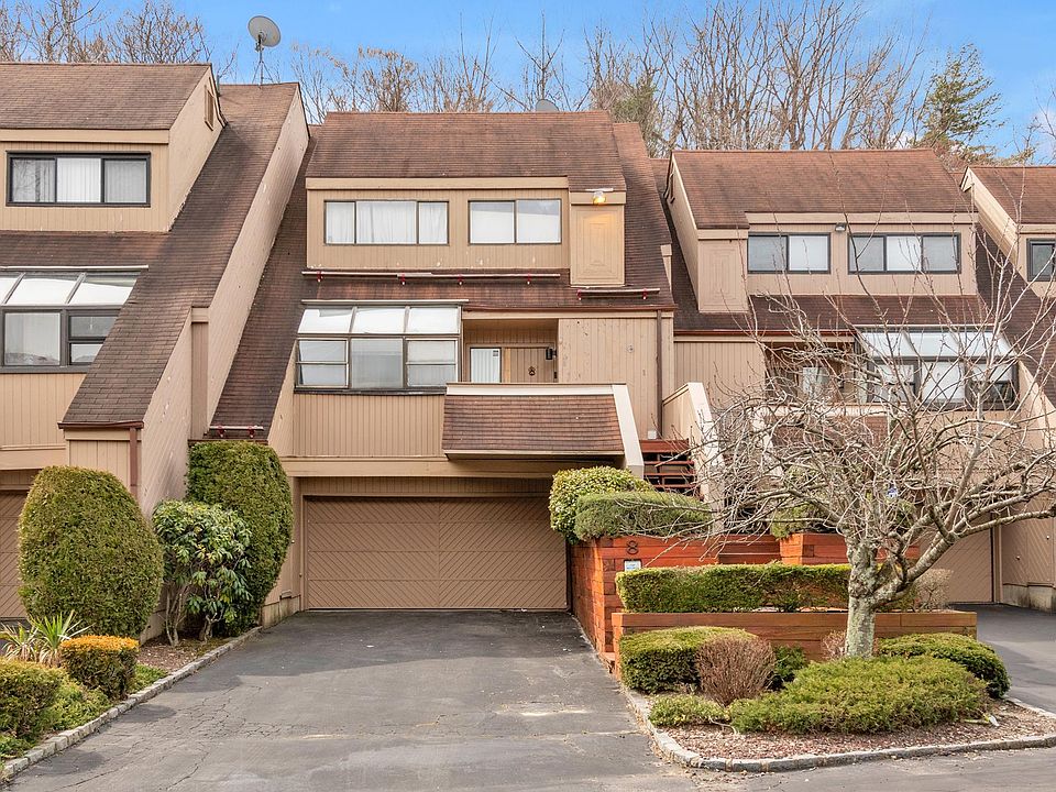 1st image of 8 John Bean Ct #8