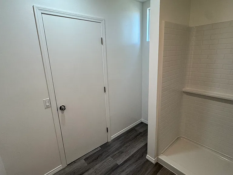 615 Jefferson Ave #A — Photo 23
