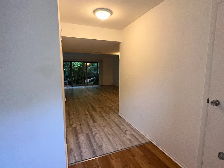 677 Skynob Dr — Photo 7