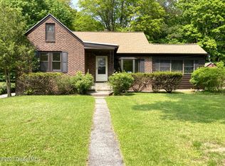 14 Highland Acres, Troy, NY 12180