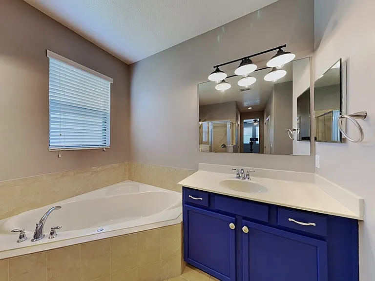 2131 Lacosta Pl — Photo 14