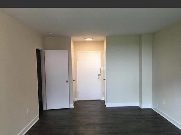 4th image of 1021 Arlington Blvd APT 938