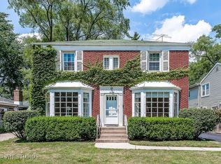 2134 Elmwood Ave, Wilmette, IL 60091