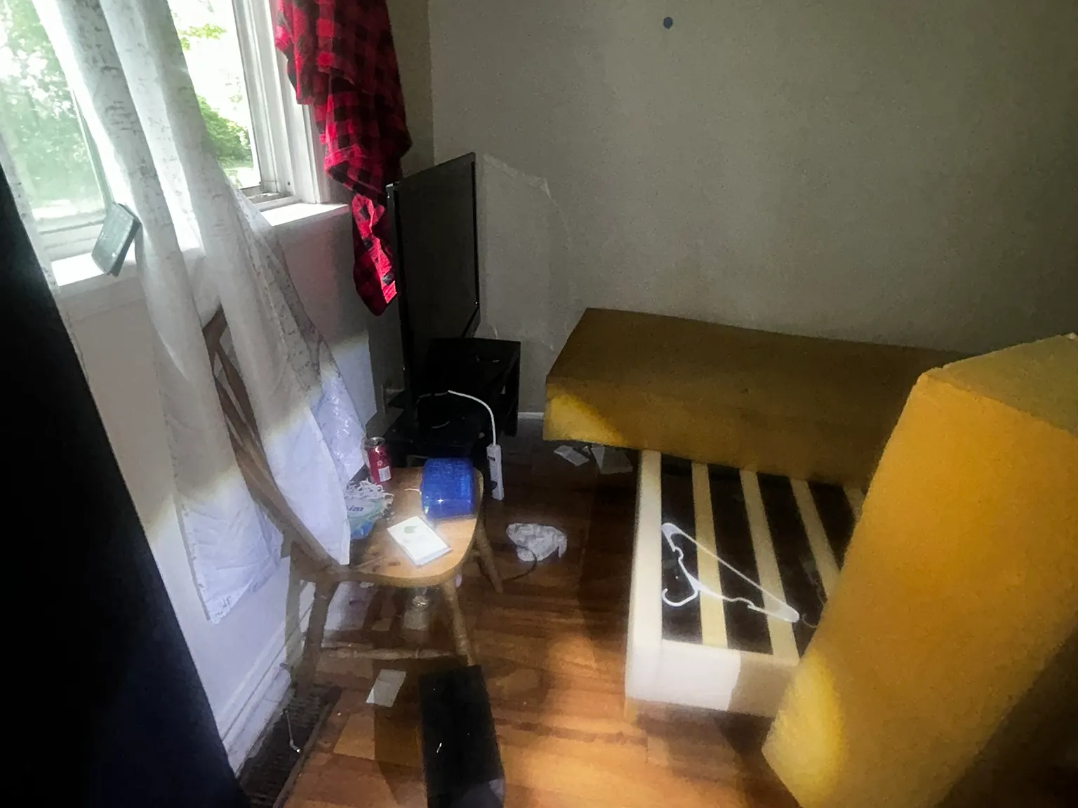 3 bed, 912 sqft, $800 — Photo 4