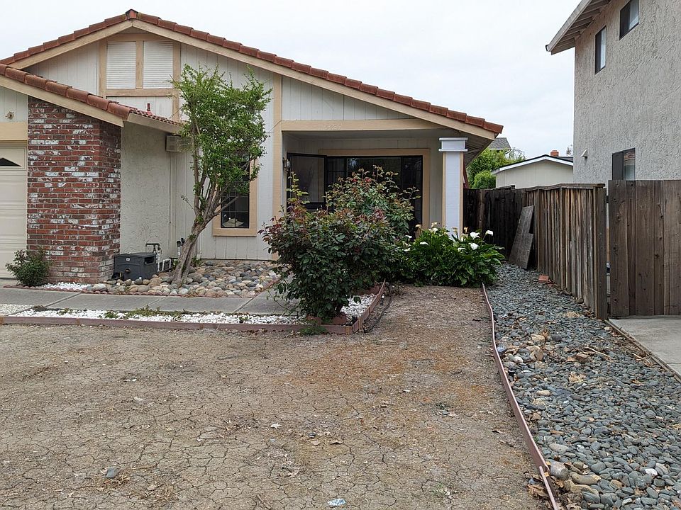 1st image of 5426 Duesenberg Dr
