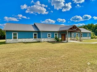 8227 250th Rd, Humboldt, KS 66748