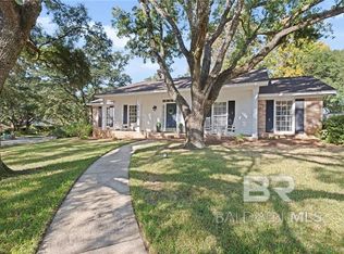 1724 Arlington Ct, Mobile, AL 36609