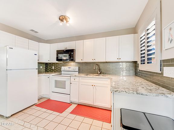 4th image of 10 Oriole Cir APT B