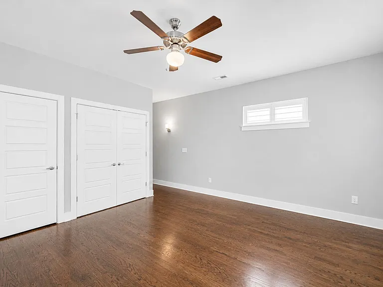 4808A Michigan Ave — Photo 33