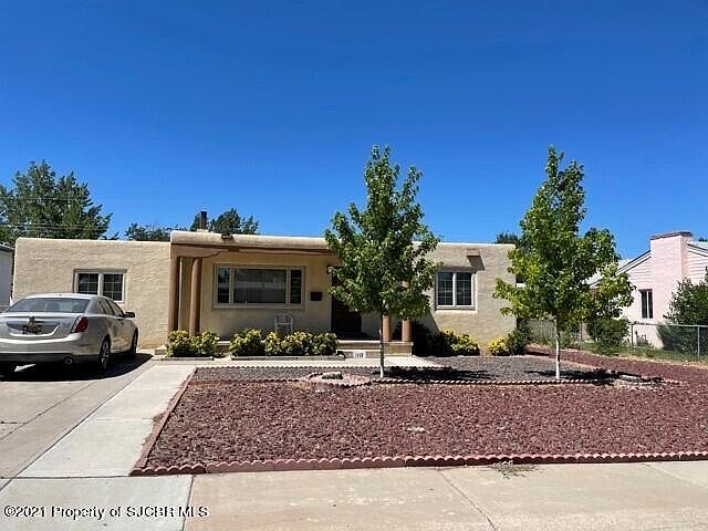 1st image of 1112 N Laguna Ave