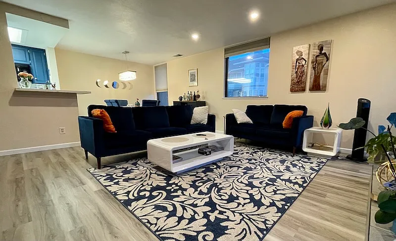 820 Sea Spray Ln #204