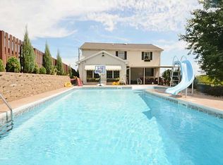 45 Petrak St, Charleroi, PA 15022