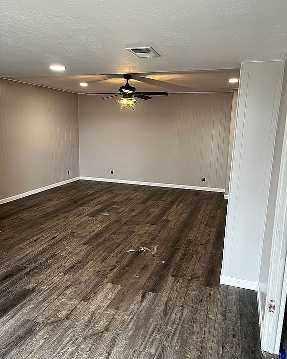 2nd image of 304 Weightman Rd