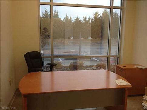 4th image of 2336 Elson Green Ave Ste 108