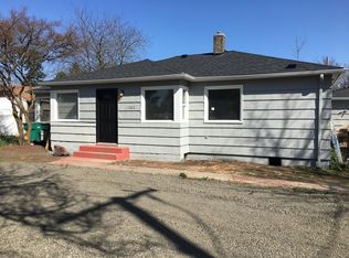 1502 N College St, Newberg, OR 97132
