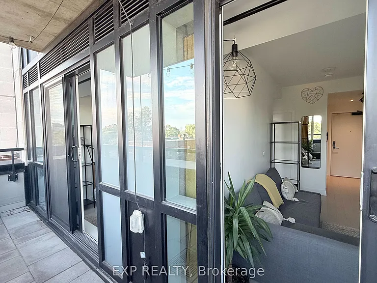 560 Rideau St #423 — Photo 18