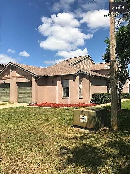 1st image of 31 Lakepointe Cir