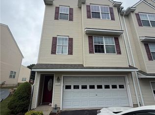 1052 Alliance Dr, Hazleton, PA 18202
