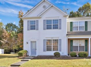 6650 Rothchild Dr, Charlotte, NC 28270