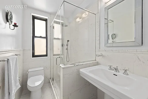 Sold by Corcoran | media 8